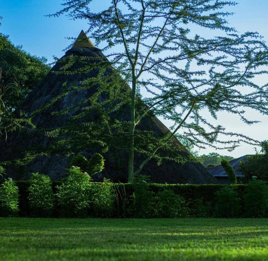 은돌라 Njele Country Park 빌라 외부 사진